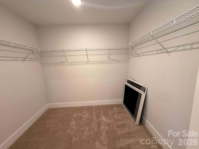 450 Blythe Townhome Lane, Waxhaw, NC 28173.  MLS# CAR4367104, YatesRealty ID 38371. Walk in Closet