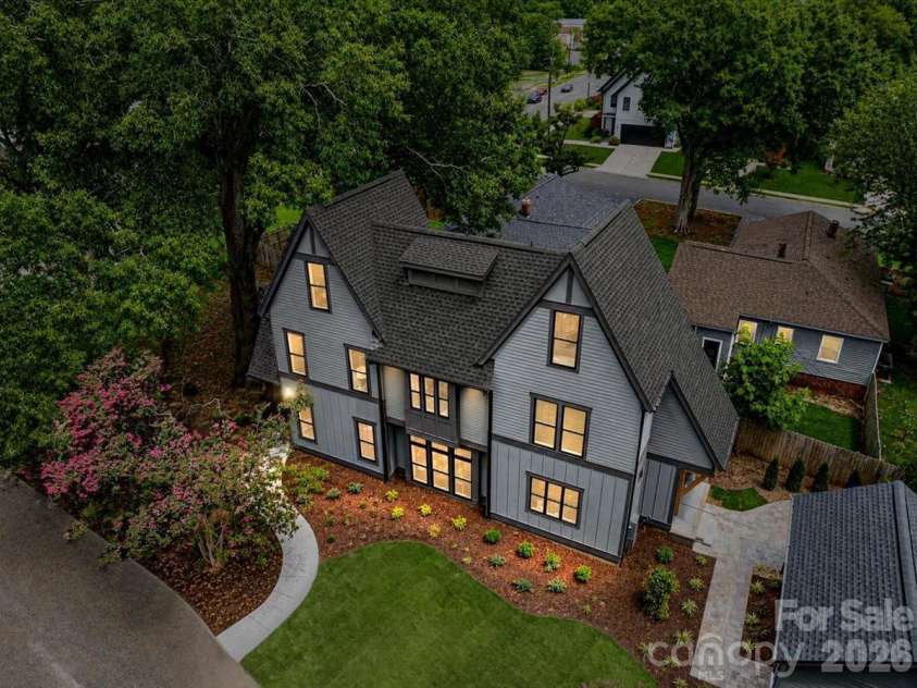 3940 Admiral Avenue, Charlotte, NC 28205.  MLS# CAR4378548, YatesRealty ID 38372. 