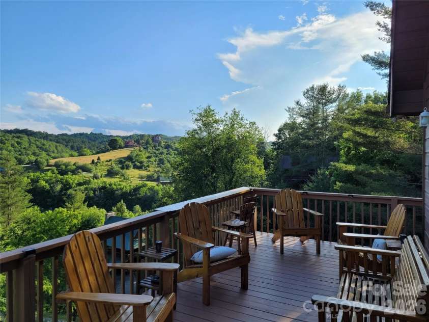 14 Zonia Lane, Piney Creek, NC 28663.  MLS# CAR4404674, YatesRealty ID 38374. 