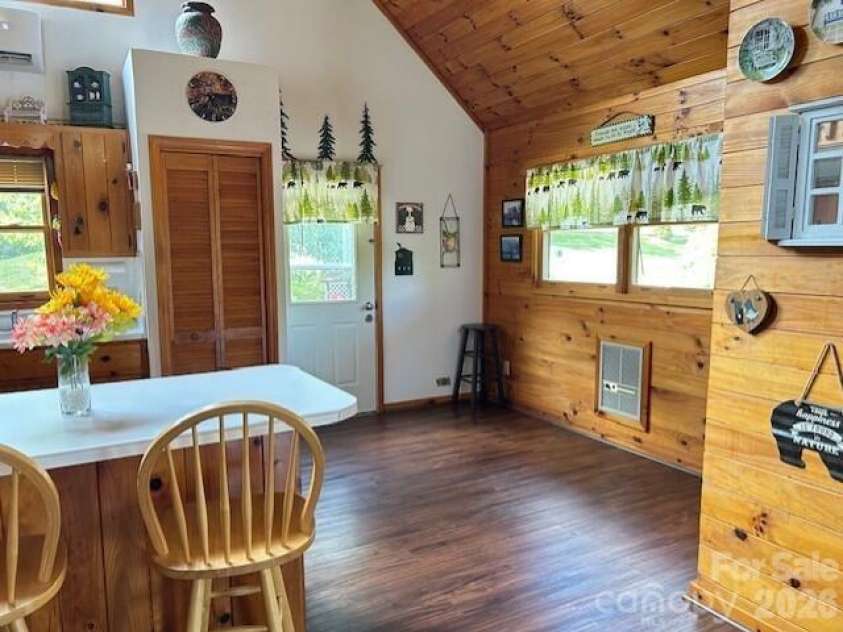 14 Zonia Lane, Piney Creek, NC 28663.  MLS# CAR4404674, YatesRealty ID 38374. 