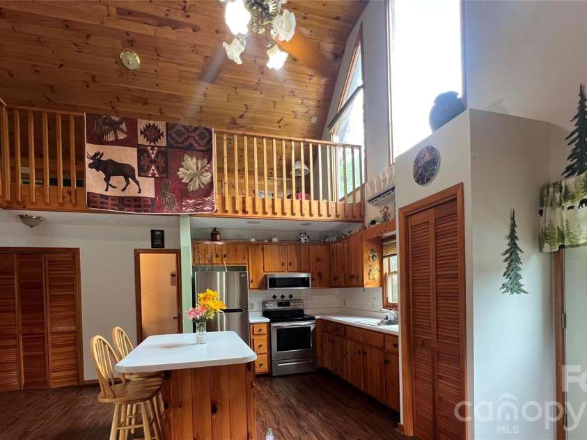 14 Zonia Lane, Piney Creek, NC 28663.  MLS# CAR4404674, YatesRealty ID 38374. 