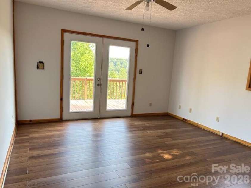 14 Zonia Lane, Piney Creek, NC 28663.  MLS# CAR4404674, YatesRealty ID 38374. 