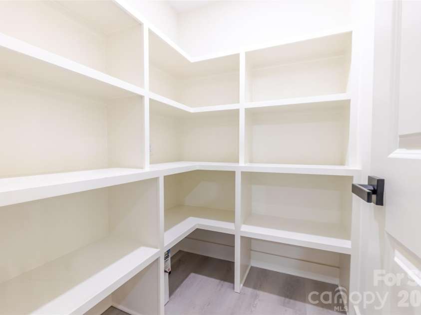 1501 Mccormick Avenue, Gastonia, NC 28054.  MLS# CAR4396541, YatesRealty ID 38376. Walk-in pantry