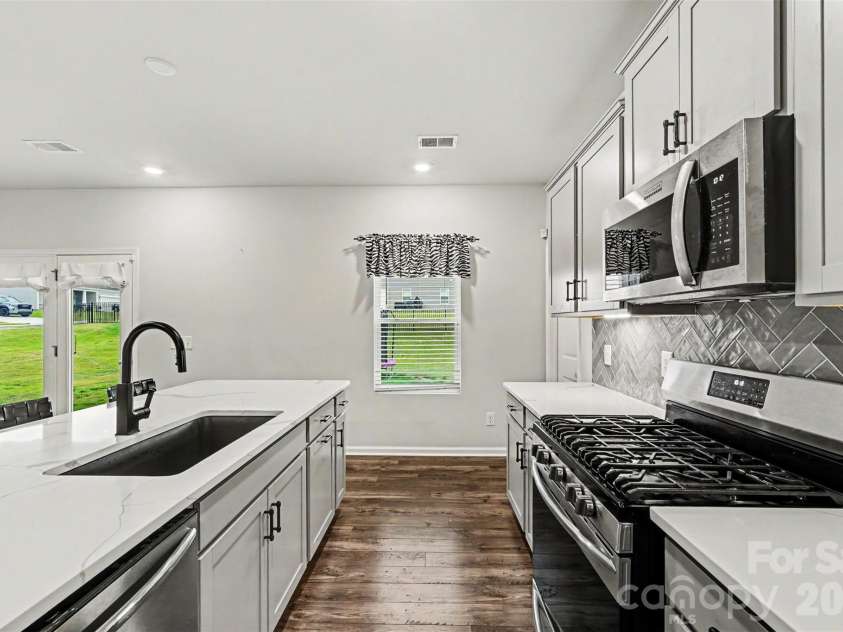 3017 Oxtail Court, Rock Hill, SC 29732.  MLS# CAR4382169, YatesRealty ID 38378. 