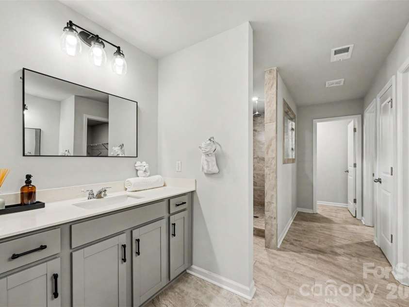 3017 Oxtail Court, Rock Hill, SC 29732.  MLS# CAR4382169, YatesRealty ID 38378. 