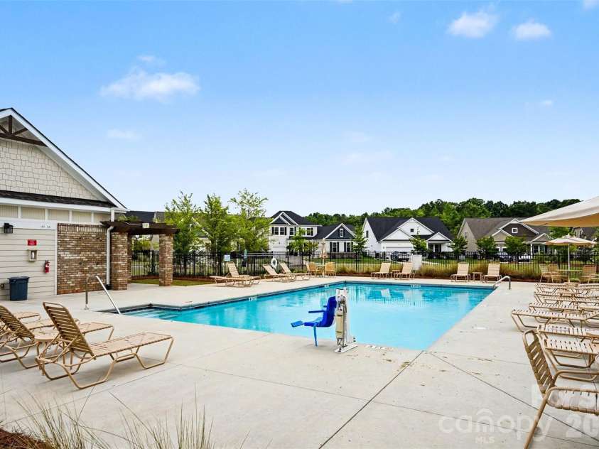 3017 Oxtail Court, Rock Hill, SC 29732.  MLS# CAR4382169, YatesRealty ID 38378. 