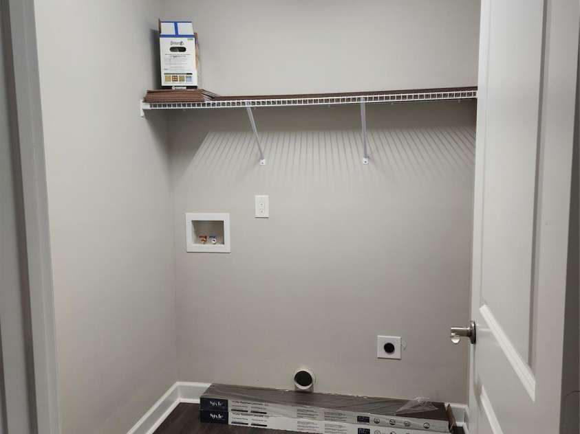 1940 Friendly Lane, Newton, NC 28658.  MLS# CAR4405363, YatesRealty ID 38380. Laundry Room