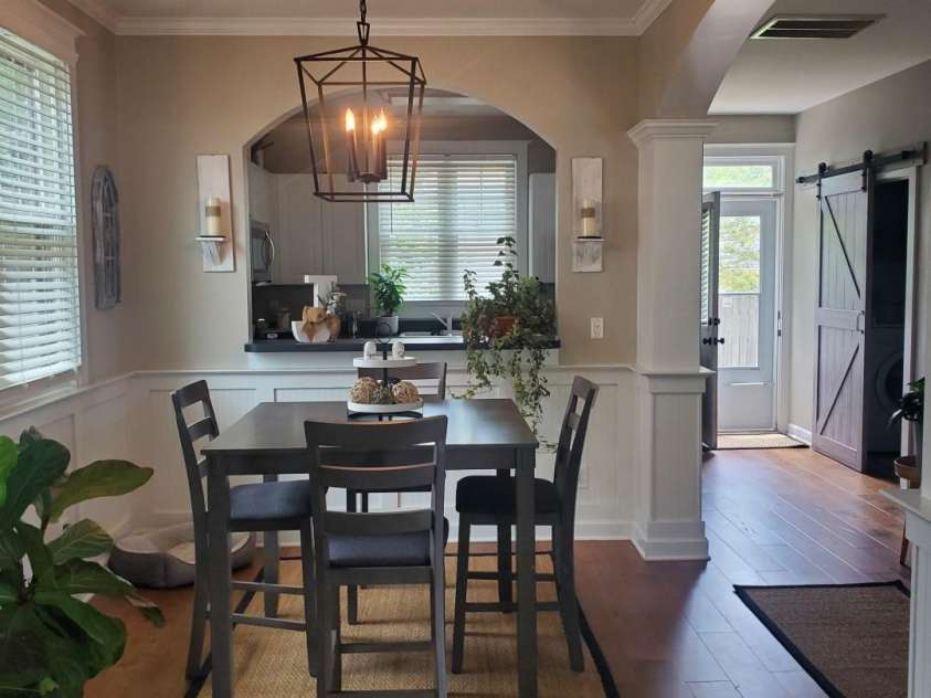 20452 Greenway Heights Drive, Cornelius, NC 28031.  MLS# CAR4404887, YatesRealty ID 38381. 