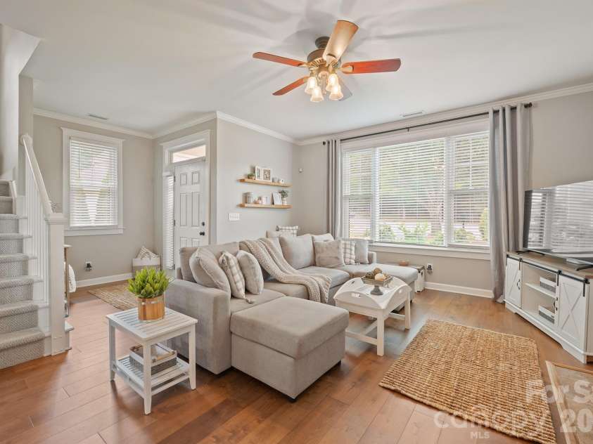 20452 Greenway Heights Drive, Cornelius, NC 28031.  MLS# CAR4410787, YatesRealty ID 38381. 