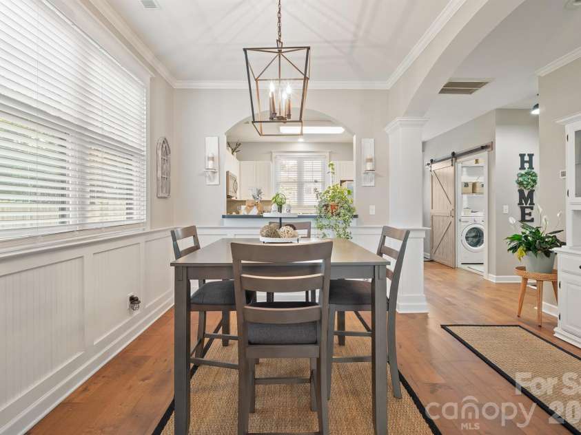 20452 Greenway Heights Drive, Cornelius, NC 28031.  MLS# CAR4410787, YatesRealty ID 38381. 