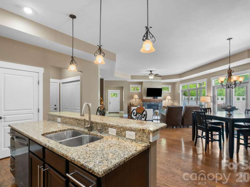 19 Westfield Way, Candler, NC 28715.  MLS# CAR4397227, YatesRealty ID 38382. 
