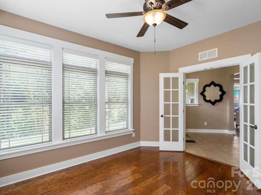 19 Westfield Way, Candler, NC 28715.  MLS# CAR4397227, YatesRealty ID 38382. 