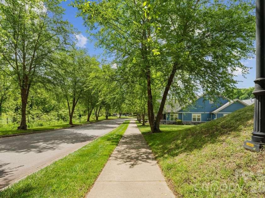 19 Westfield Way, Candler, NC 28715.  MLS# CAR4397227, YatesRealty ID 38382. 