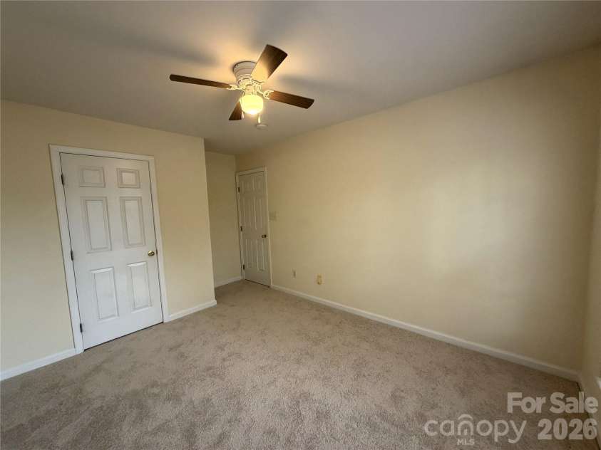4873 Prosperity Ridge Road, Charlotte, NC 28269.  MLS# CAR4403215, YatesRealty ID 38384. 