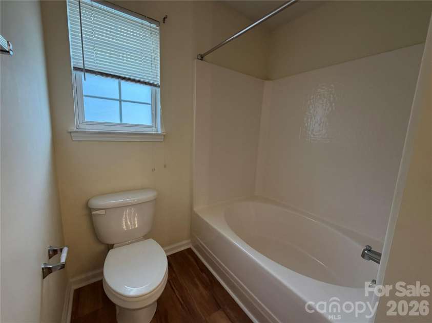 4873 Prosperity Ridge Road, Charlotte, NC 28269.  MLS# CAR4403215, YatesRealty ID 38384. 