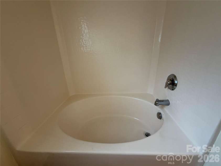 4873 Prosperity Ridge Road, Charlotte, NC 28269.  MLS# CAR4403215, YatesRealty ID 38384. 
