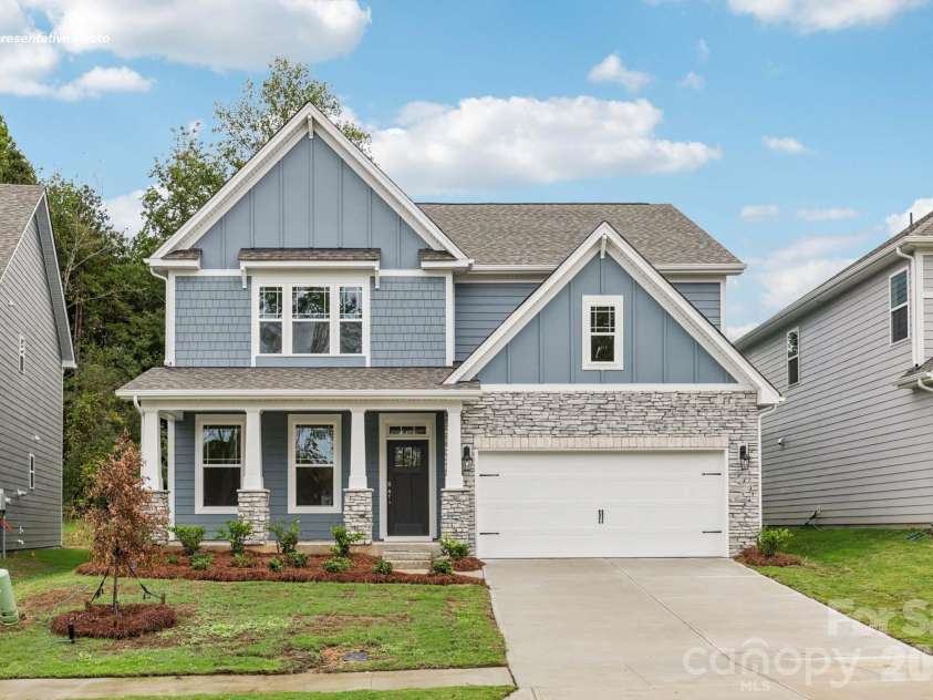 2875 Atwater Pond Circle, Denver, NC 28037.  MLS# CAR4399171, YatesRealty ID 38388. 