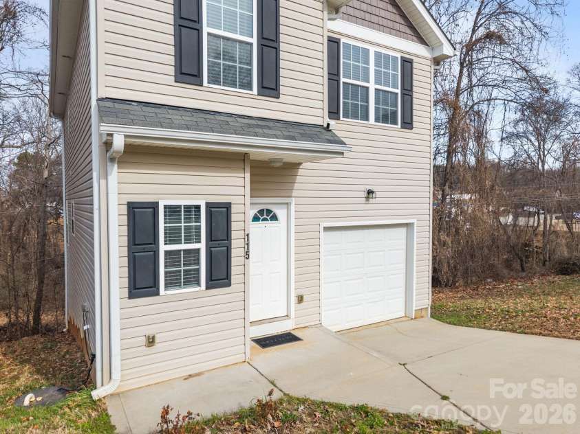 115 Lookout Point Place, Mooresville, NC 28115.  MLS# CAR4407459, YatesRealty ID 3839. 