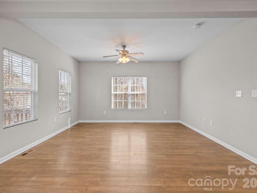 115 Lookout Point Place, Mooresville, NC 28115.  MLS# CAR4407459, YatesRealty ID 3839. 