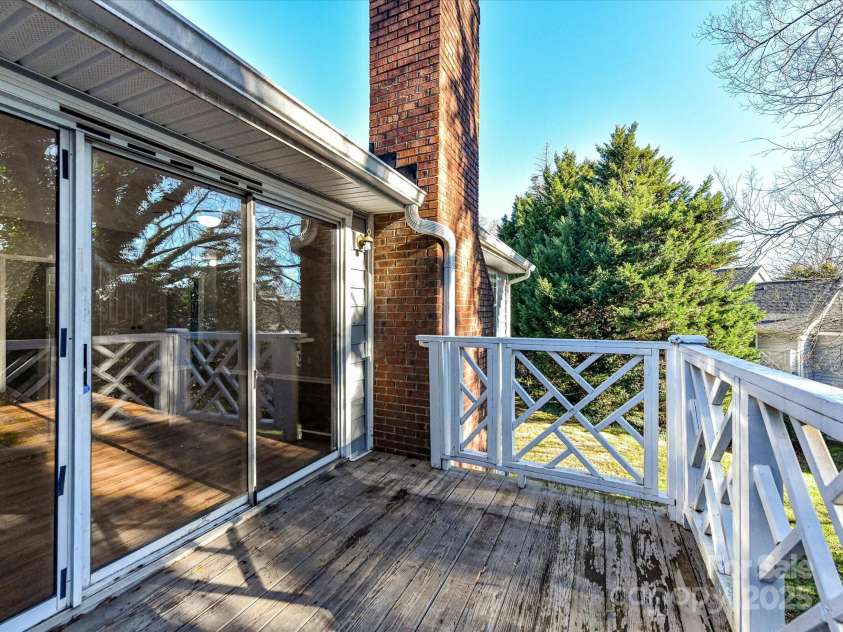 5234 Amity Springs Drive, Charlotte, NC 28212.  MLS# CAR4328657, YatesRealty ID 3839. 