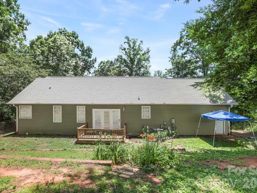 182 Hutchins Drive, Rutherfordton, NC 28139.  MLS# CAR4395067, YatesRealty ID 38391. 