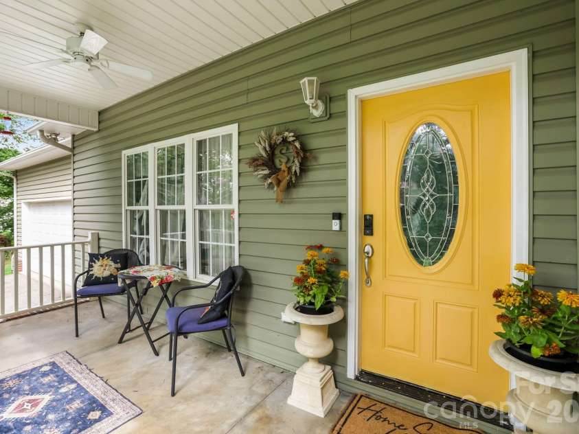 182 Hutchins Drive, Rutherfordton, NC 28139.  MLS# CAR4395067, YatesRealty ID 38391. 