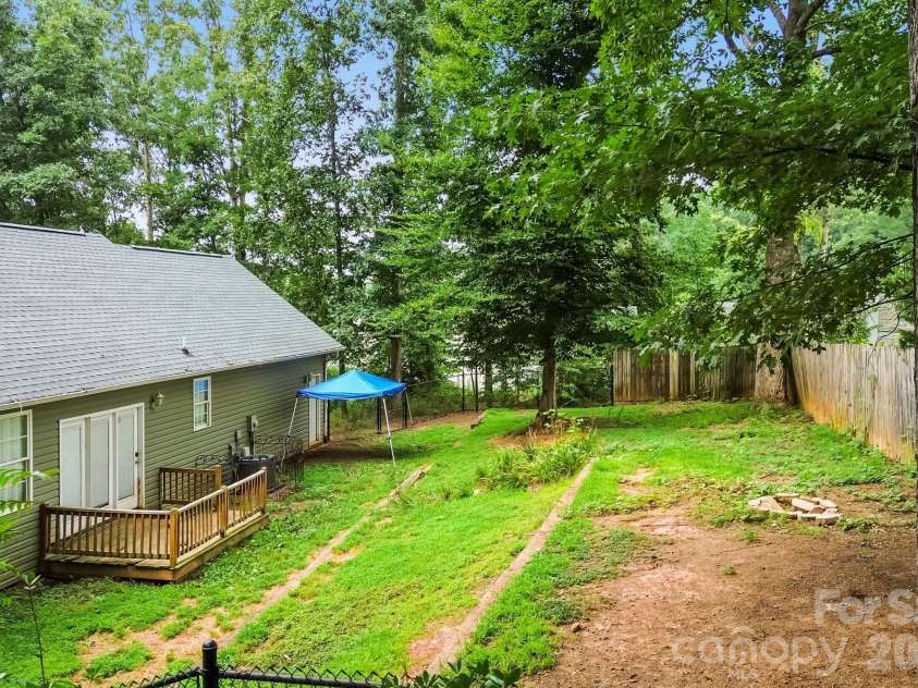 182 Hutchins Drive, Rutherfordton, NC 28139.  MLS# CAR4395067, YatesRealty ID 38391. 