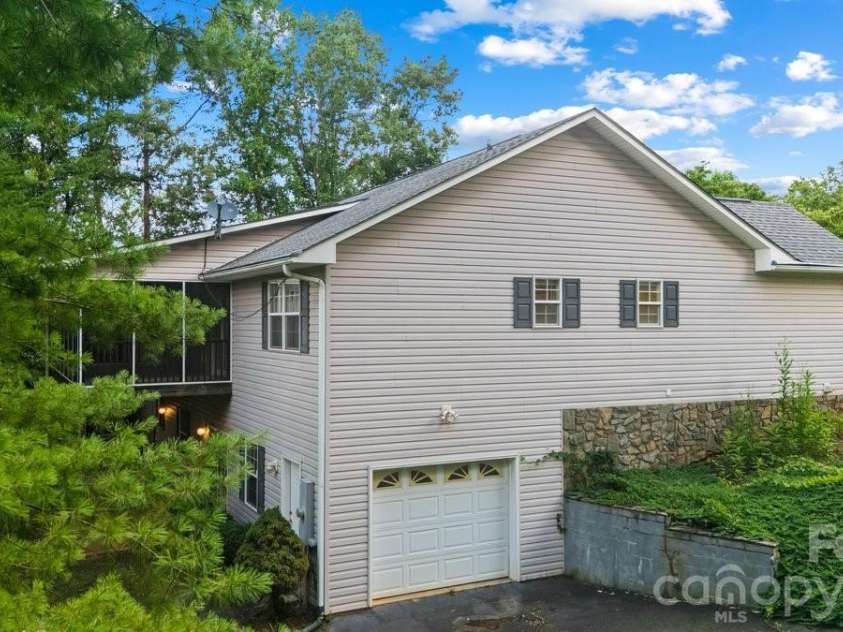 27 Red Maple Drive, Weaverville, NC 28787.  MLS# CAR4389807, YatesRealty ID 38392. Note lower level garage entrance