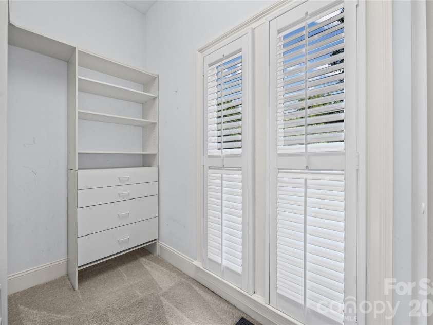 9331 Whispering Wind Drive, Charlotte, NC 28277.  MLS# CAR4404731, YatesRealty ID 38393. 