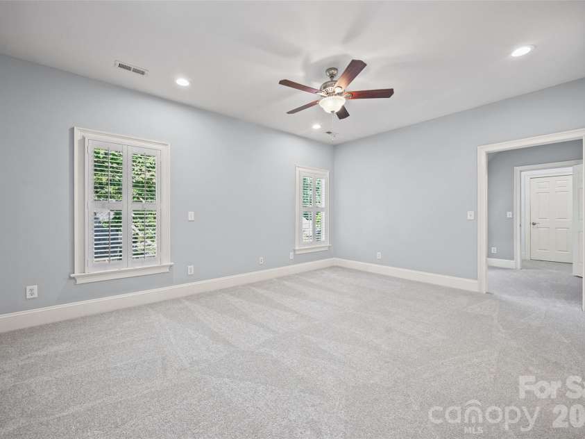 9331 Whispering Wind Drive, Charlotte, NC 28277.  MLS# CAR4404731, YatesRealty ID 38393. 
