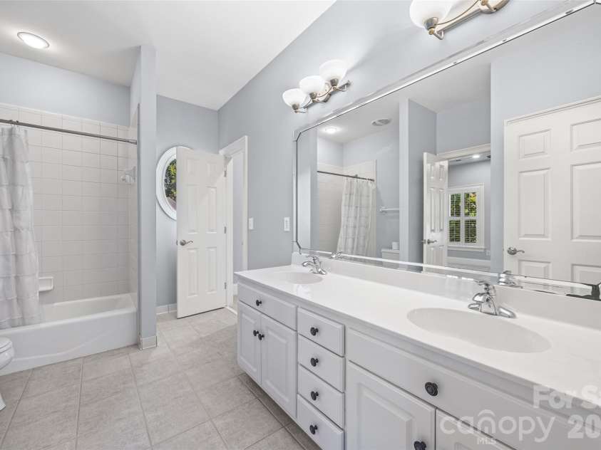 9331 Whispering Wind Drive, Charlotte, NC 28277.  MLS# CAR4404731, YatesRealty ID 38393. 