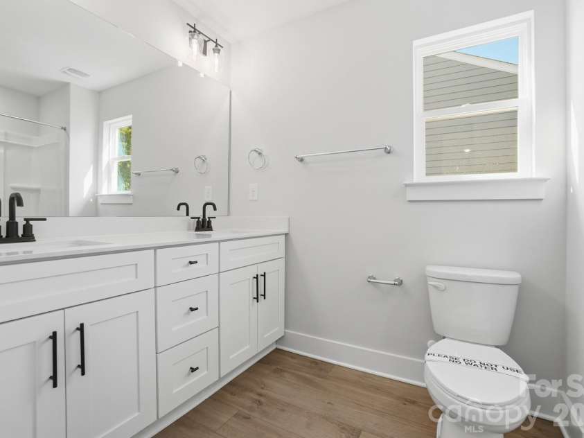 127 Viburnum Road, Waxhaw, NC 28173.  MLS# CAR4368132, YatesRealty ID 38395. Bath 2