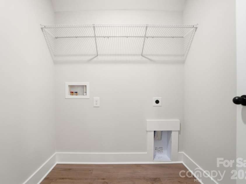 127 Viburnum Road, Waxhaw, NC 28173.  MLS# CAR4368132, YatesRealty ID 38395. Laundry Room