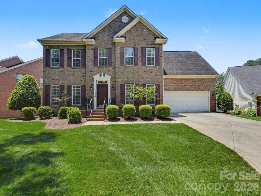 15505 Robsart Court, Charlotte, NC 28277.  MLS# CAR4397461, YatesRealty ID 38397. 