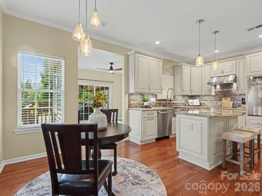 15505 Robsart Court, Charlotte, NC 28277.  MLS# CAR4397461, YatesRealty ID 38397. 