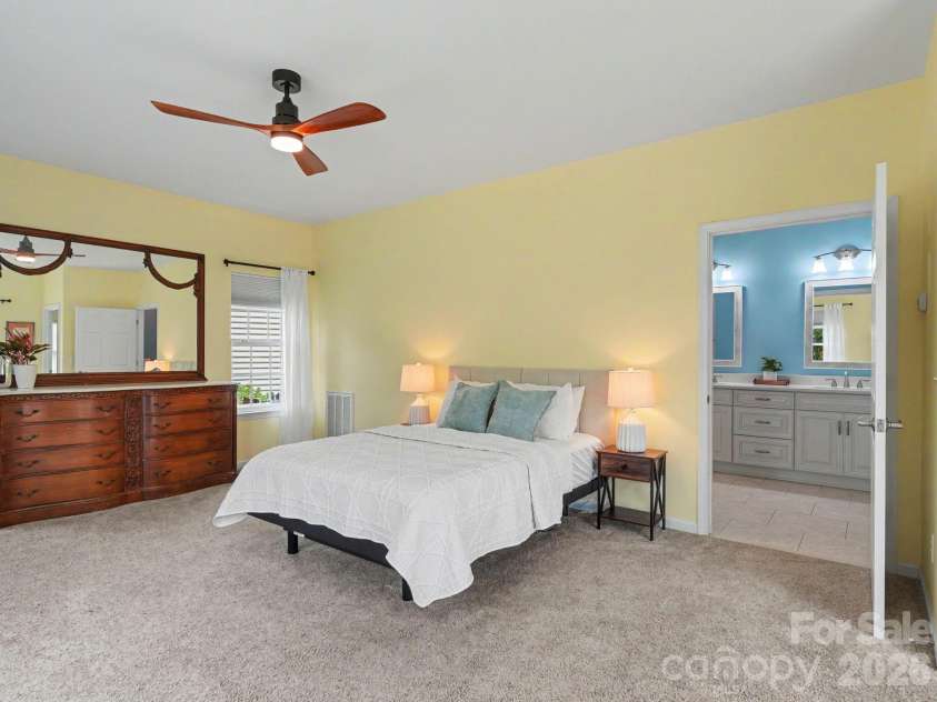 15505 Robsart Court, Charlotte, NC 28277.  MLS# CAR4397461, YatesRealty ID 38397. 