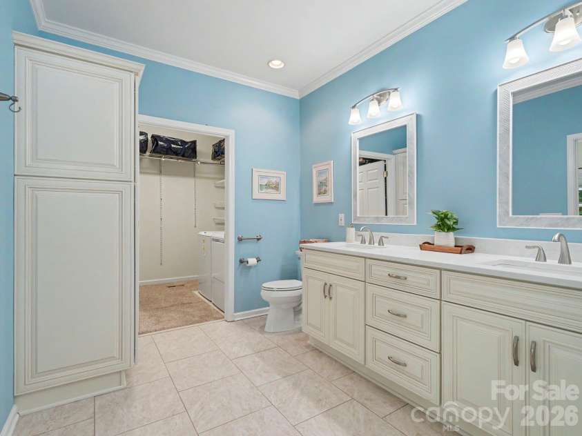15505 Robsart Court, Charlotte, NC 28277.  MLS# CAR4397461, YatesRealty ID 38397. 