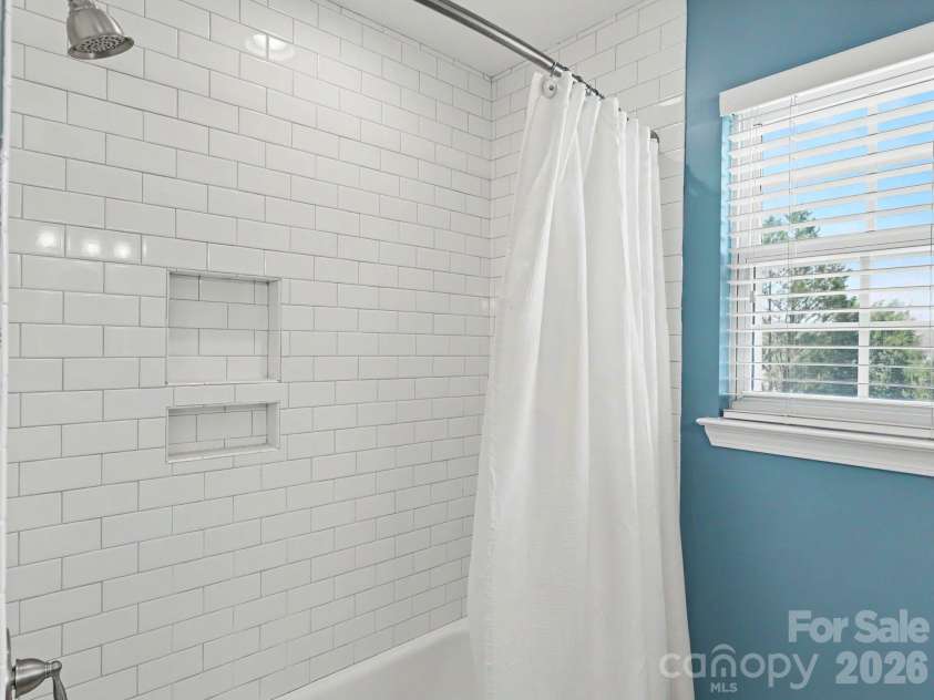 15505 Robsart Court, Charlotte, NC 28277.  MLS# CAR4397461, YatesRealty ID 38397. 