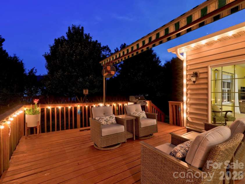 15505 Robsart Court, Charlotte, NC 28277.  MLS# CAR4397461, YatesRealty ID 38397. 
