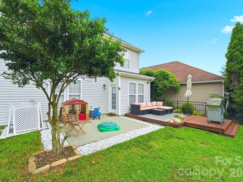1361 Napa Street, Concord, NC 28027.  MLS# CAR4403100, YatesRealty ID 38398. 