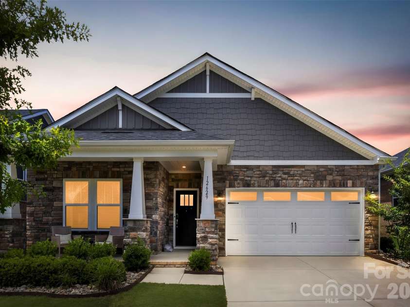 12629 Twilight Drive, Mint Hill, NC 28227.  MLS# CAR4397024, YatesRealty ID 38399. 