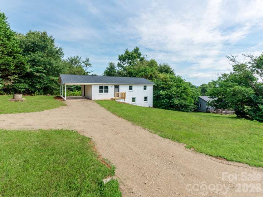 5404 Hope Road, Vale, NC 28168.  MLS# CAR4342882, YatesRealty ID 3840. 