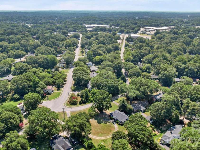 721 Carolina Avenue, Gastonia, NC 28052.  MLS# CAR4402903, YatesRealty ID 38400. 