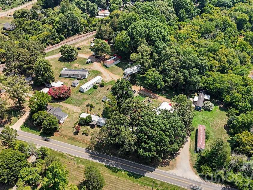 1678 Stone Street Extension, Mebane, NC 27302.  MLS# CAR4399573, YatesRealty ID 38403. 