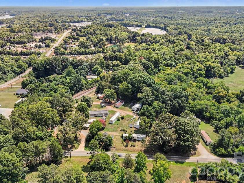 1678 Stone Street Extension, Mebane, NC 27302.  MLS# CAR4399573, YatesRealty ID 38403. 