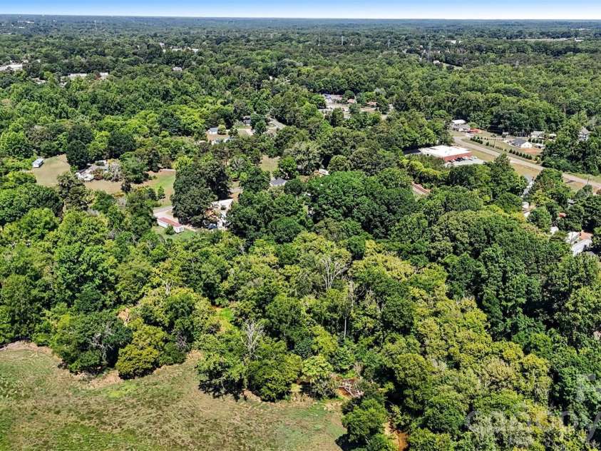 1678 Stone Street Extension, Mebane, NC 27302.  MLS# CAR4399573, YatesRealty ID 38403. 