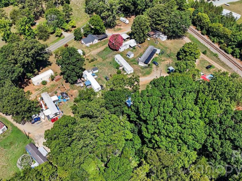 1678 Stone Street Extension, Mebane, NC 27302.  MLS# CAR4399573, YatesRealty ID 38403. 