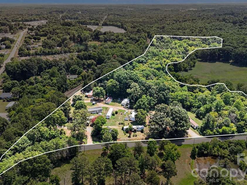 1678 Stone Street Extension, Mebane, NC 27302.  MLS# CAR4399573, YatesRealty ID 38403. 