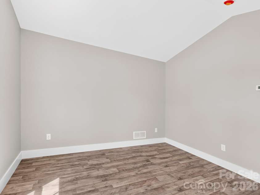 22 Roberts Drive, Candler, NC 28715.  MLS# CAR4405283, YatesRealty ID 38406. 