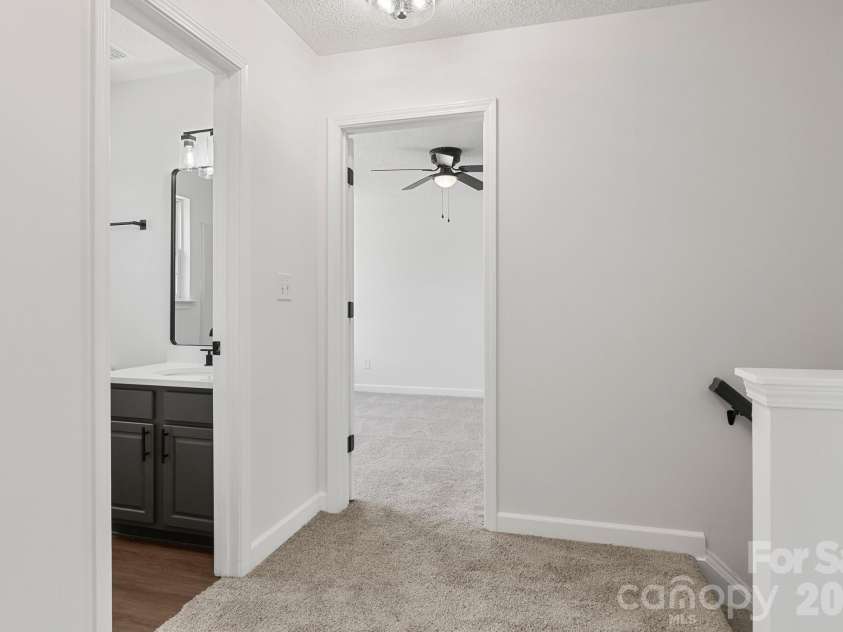 2141 Mallard Pointe Drive, Kannapolis, NC 28083.  MLS# CAR4403386, YatesRealty ID 38407. 